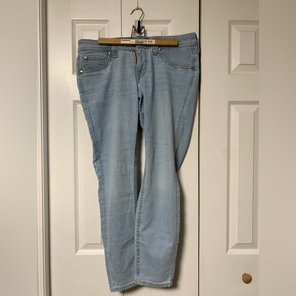 H&M Light Wash 00’s SKINNY Jeans